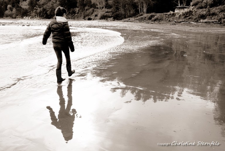 FINDING YOURSELF - Copyright Christine Sternfels